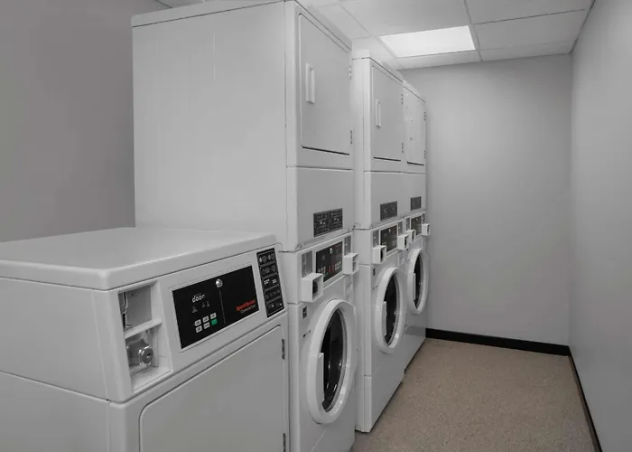 Homewood Suites By Hilton Charlotte Uptown First Ward